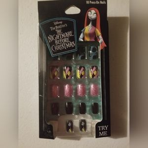 Nightmare Before Christmas Press on Nails